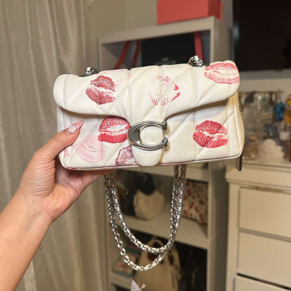 Coach Quilted Tabby 20 Lip Print Kiss Print Limited Edition